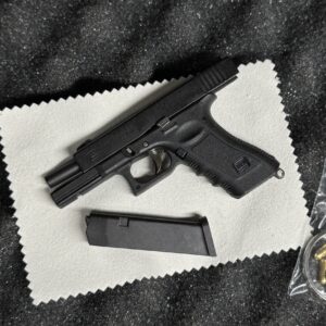 GLOCK 17 - Metal Model (Minuature)