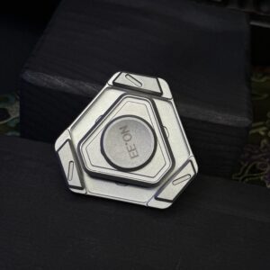 TRIANGLE Double Haptic Spinner