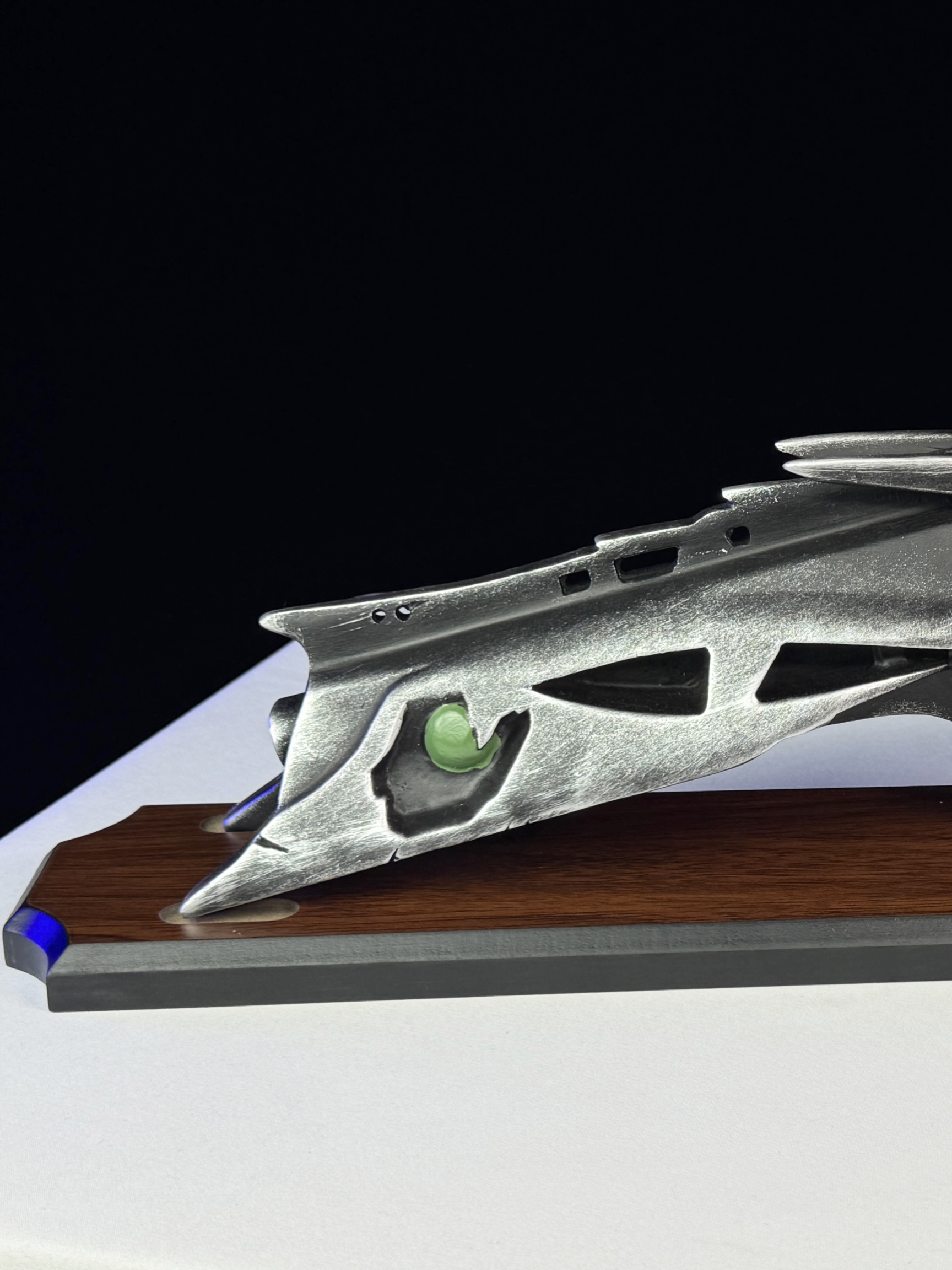 THORN EXOTIC RESIN REPLICA - DESTINY - Image 2