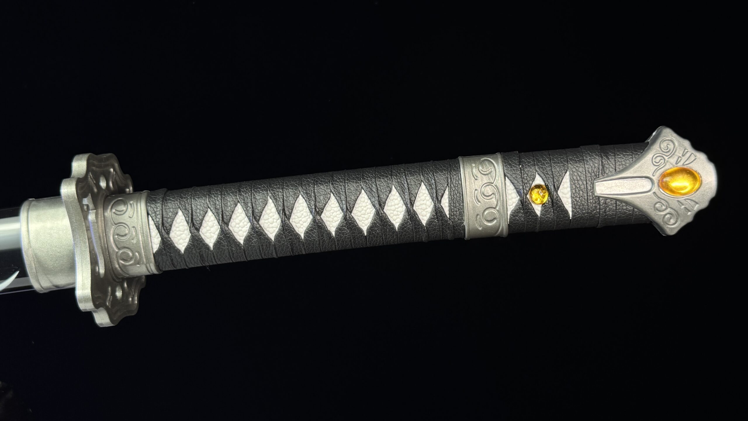 NINJA GAIDEN WOODEN KATANA - Image 3