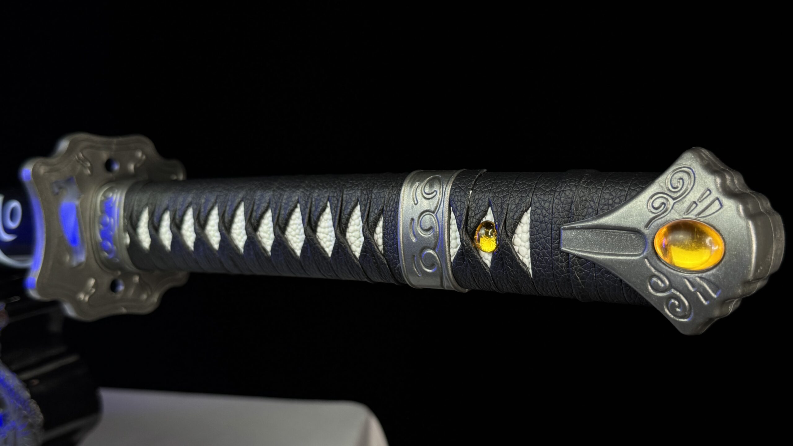 NINJA GAIDEN WOODEN KATANA - Image 4
