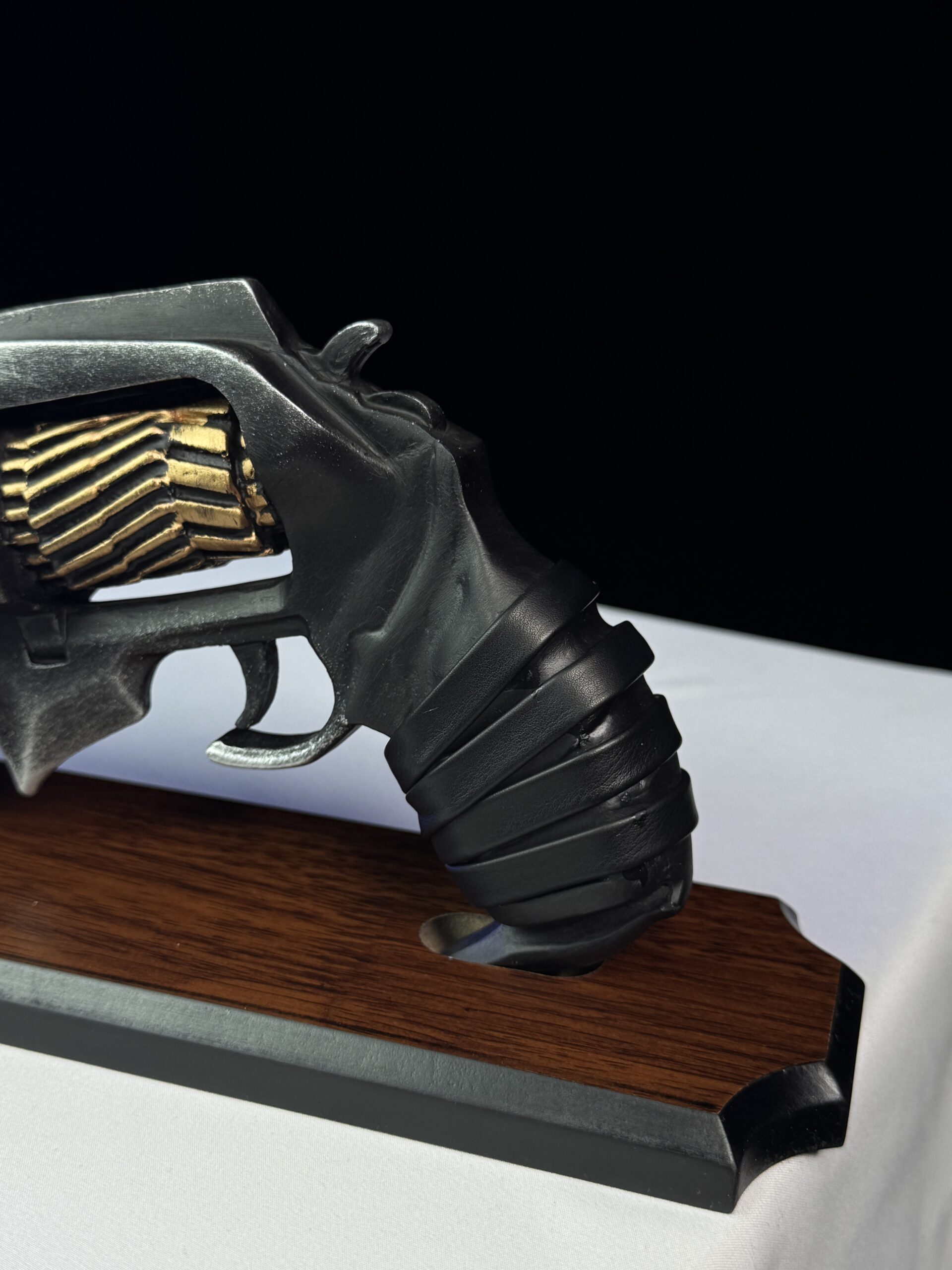 THORN EXOTIC RESIN REPLICA - DESTINY - Image 6