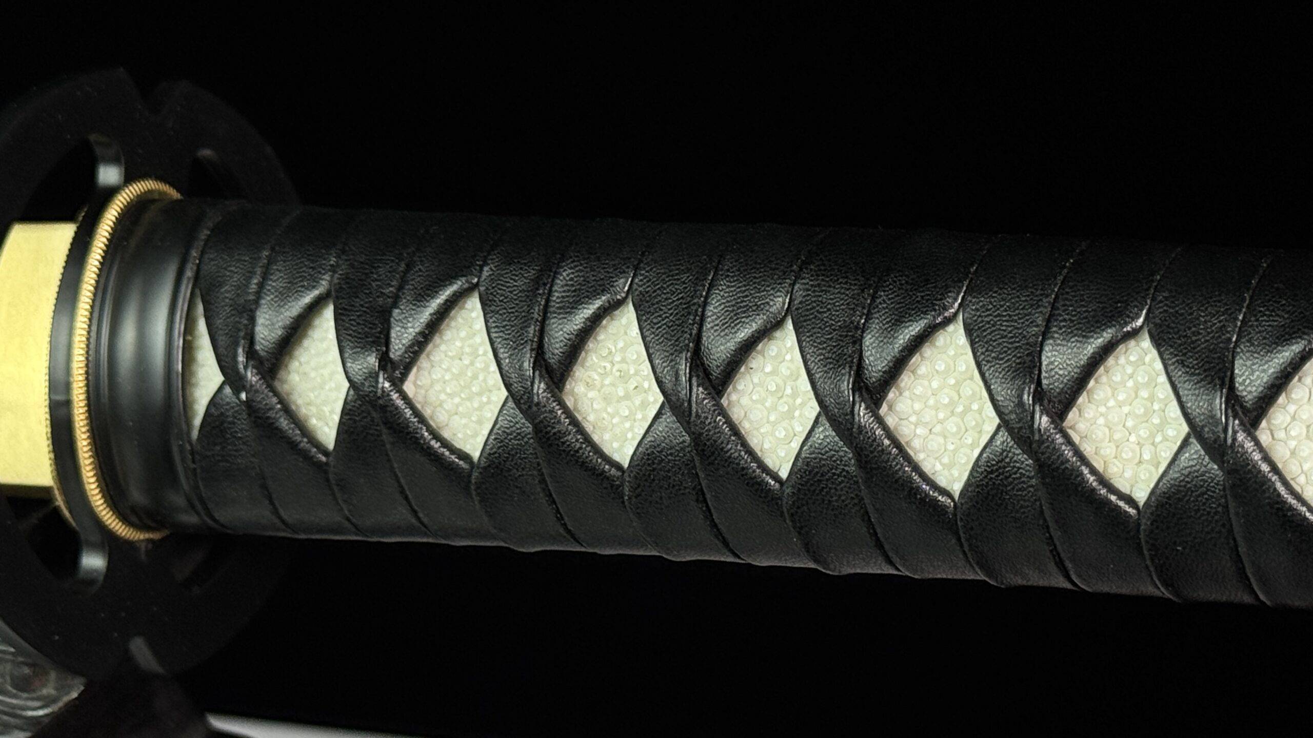 THE ONE AND ONLY (MIYAMOTO MUSASHI) KATANA - T10 / RAZOR SHARP - Image 3